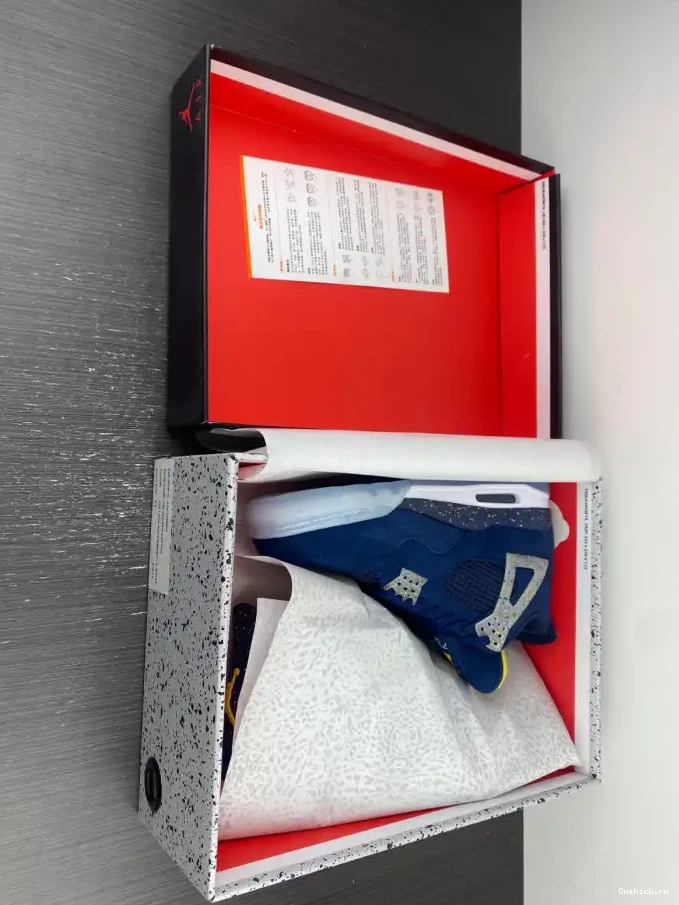 One Kick Retro 4 Jordan Michigan (PE) AJ4-1036660 Air 0526